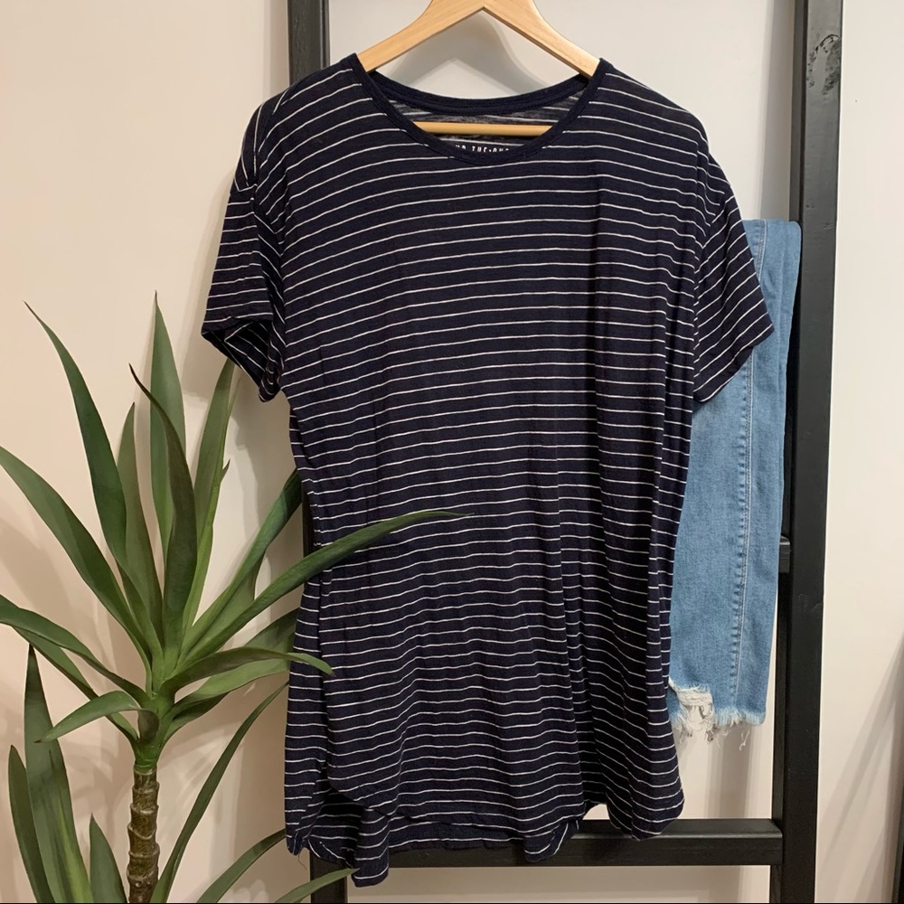 (20% off 3+!) Navy Striped “Boyfriend tee” - Small